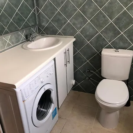 Spacious And Comfortable Kyrenia Flat 公寓 凯里尼亚