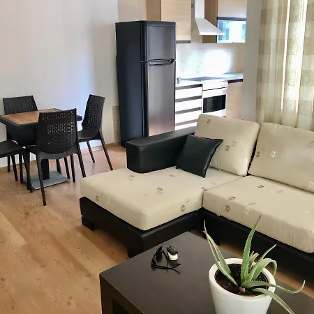 Spacious And Comfortable Kyrenia Flat
