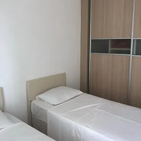 Spacious And Comfortable Kyrenia Flat *